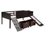 Lit mezzanine double avec trois tableaux noirs, deux boîtes de rangement et un toboggan, parfait pour l'aire de jeux de la chambre des enfants